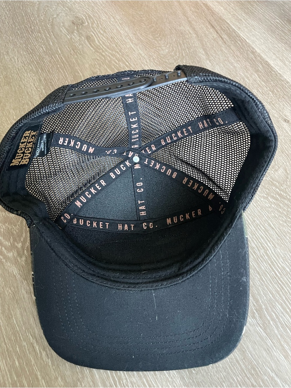 Mucker Bucket Catchin' Deers Camo Trucker Hat - Picture 3 of 3